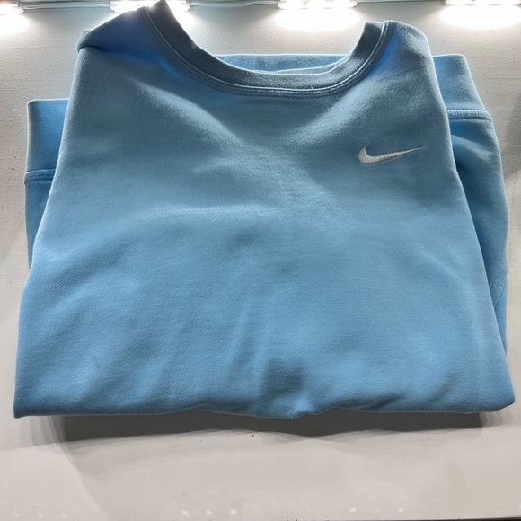 Nike Sweaters - Nike crew neck